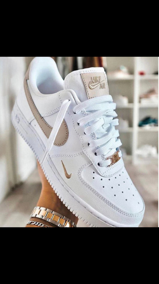 Gold&White Airforces